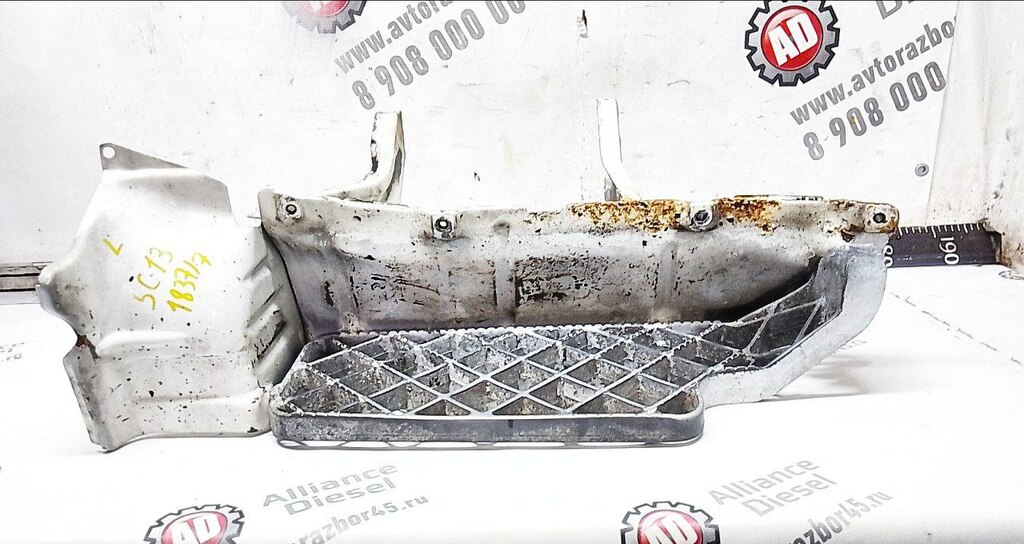 Корпус ступеней лев. б/у 