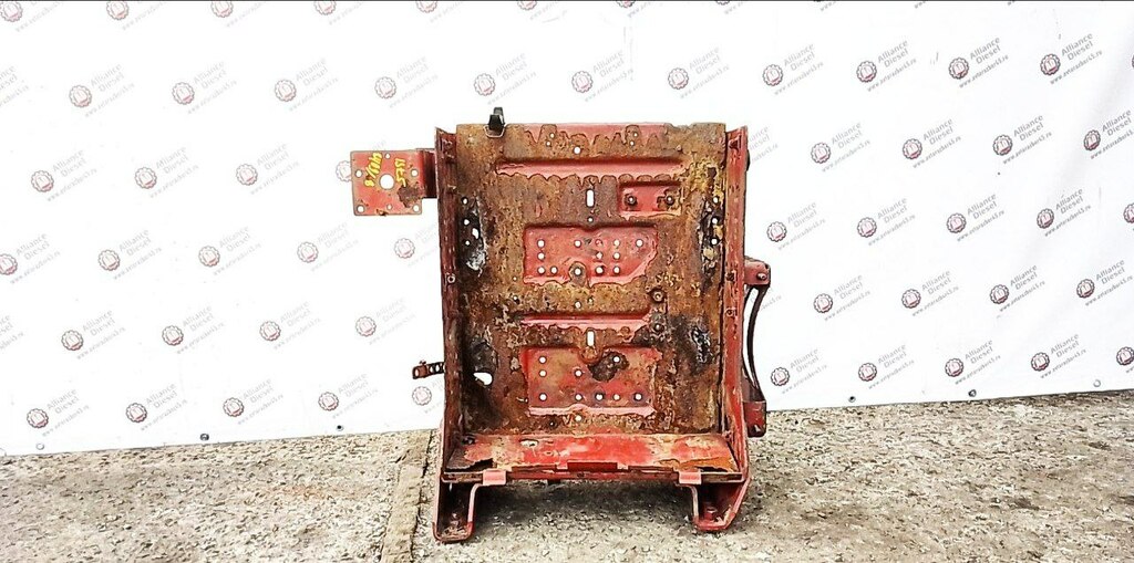 Аккумуляторный ящик (ящик АКБ) б/у 