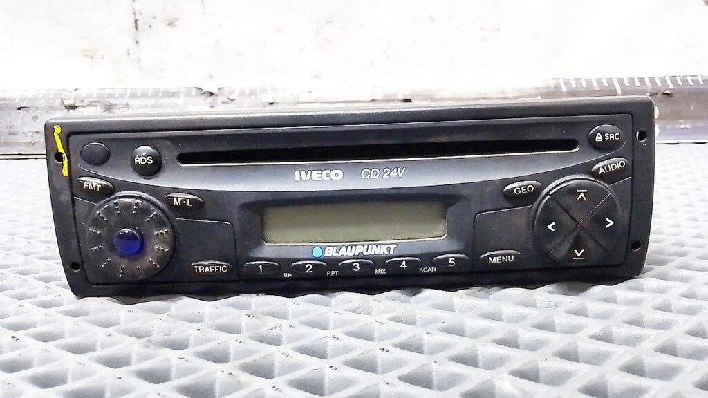 Автомагнитола б/у