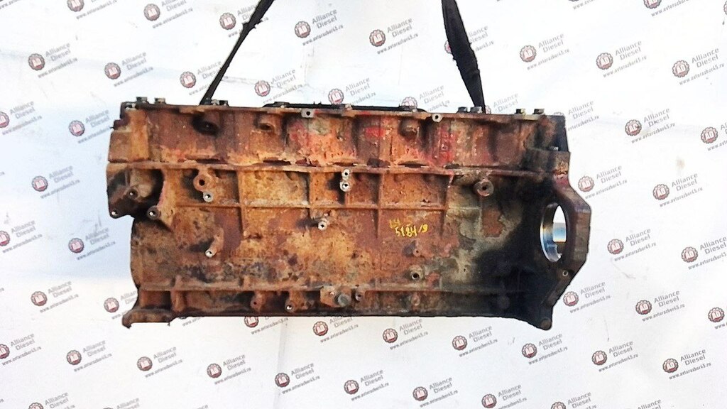 Блок цилиндров 430 л.с. Cursor 10 б/у 