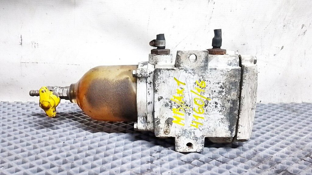 Сепаратор топливный б/у