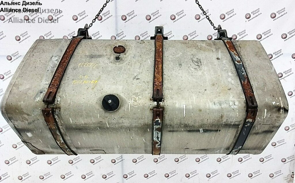 Топливный бак, квадратный, 700 л. 165*70*65. б/у 