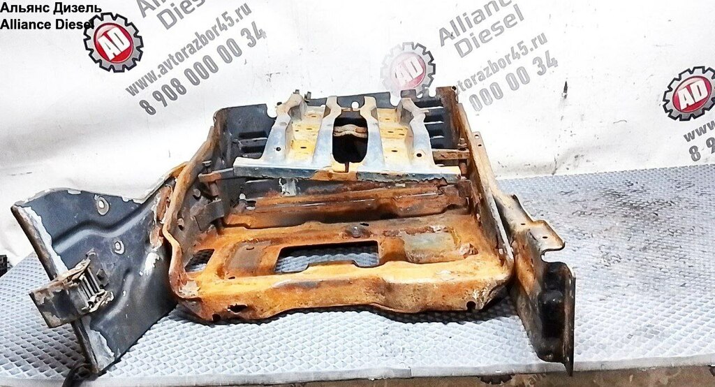 Аккумуляторный ящик (ящик АКБ) б/у 