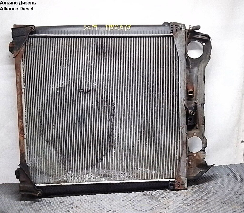 Радиатор основной 870 * 940 б/у